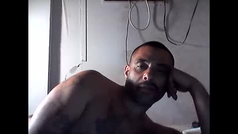 Snapshot of slickstre chatting on 9, 6, 2026 slickstre online show from 9, 6, 2026