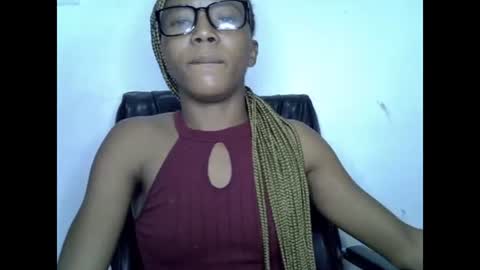 Snapshot of slim_ebonypet chatting on 23, 6, 2026 Crystal online show from 23, 6, 2026
