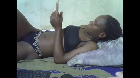 Snapshot of slim_girl3 chatting on 23, 2, 2025 slim_girl3 online show from 23, 2, 2025