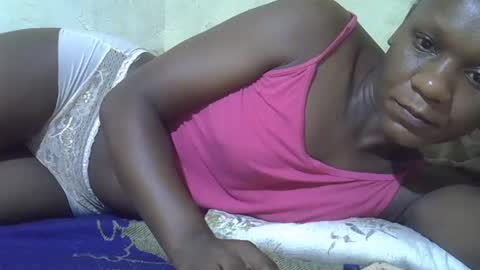 Snapshot of slim_girl3 chatting on 8, 3, 2025 slim_girl3 online show from 8, 3, 2025