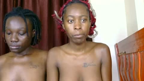 slimdoll2 online show from 25, 7, 2026