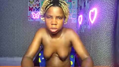 Snapshot of slimzyxdoll chatting on 10, 7, 2026 slimzyxdoll online show from 10, 7, 2026
