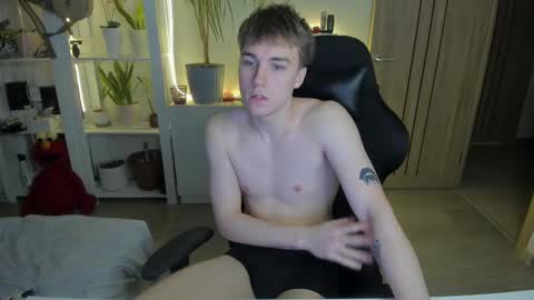 Mila online show from 11, 2, 2025