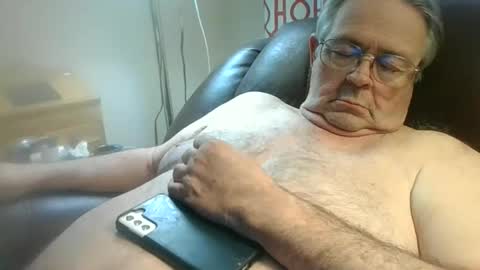 slippery_duck online show from 15, 3, 2026