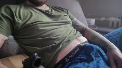 just chillin online show from 21, 10, 2025