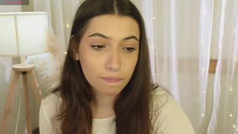 Emilia online show from 20, 12, 2025