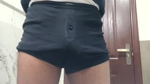 slowmooo_42069 online show from 5, 1, 2026