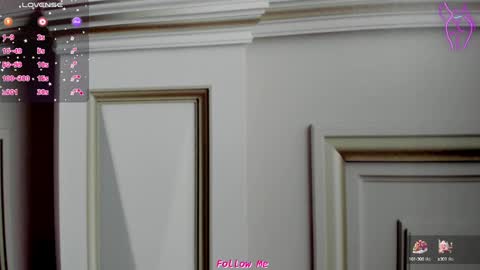 Snapshot of slut_milf4u chatting on 14, 1, 2025 Paola online show from 14, 1, 2025