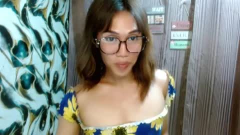 Snapshot of slutqueen_raz chatting on 18, 7, 2026 Raz online show from 18, 7, 2026