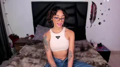 slutty_venus7 online show from 12, 6, 2026