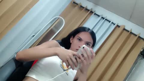 CHIE CHIE online show from 11, 2, 2025