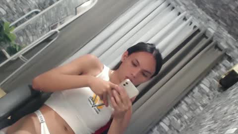 CHIE CHIE online show from 19, 2, 2025