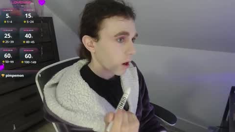 Natsu online show from 15, 12, 2025