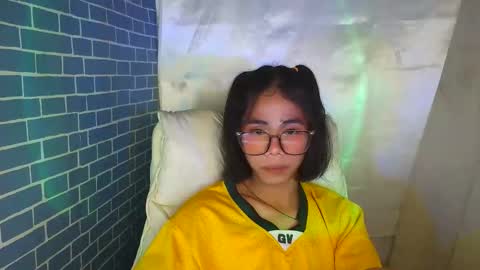 sluttypatotie online show from 17, 9, 2025