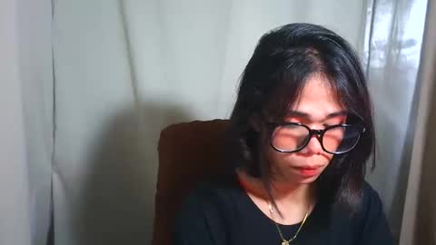 sluttypatotie online show from 8, 11, 2025