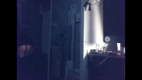 Snapshot of slutviki chatting on 23, 11, 2025 slutviki online show from 23, 11, 2025