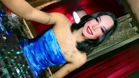 Snapshot of slutxcums_martel69 chatting on 18, 9, 2025 slutxcums_martel69 online show from 18, 9, 2025