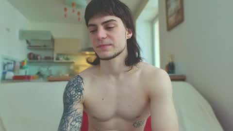 Gus online show from 8, 3, 2026