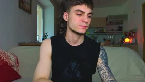 Snapshot of sly_gus chatting on 14, 5, 2026 Gus online show from 14, 5, 2026