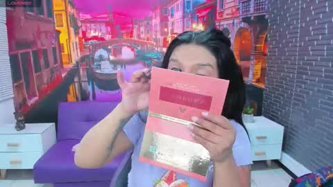 Snapshot of small__naughty chatting on 10, 11, 2025 Mariana Torres online show from 10, 11, 2025