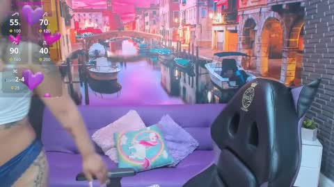 Snapshot of small__naughty chatting on 24, 11, 2025 Mariana Torres online show from 24, 11, 2025