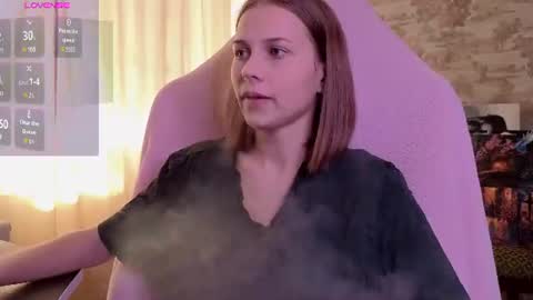 Snapshot of small_emma0 chatting on 11, 7, 2026 Emma online show from 11, 7, 2026