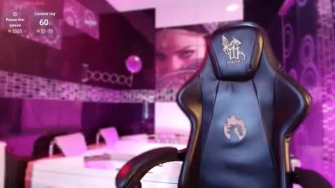 Small Hot19 online show from 28, 3, 2026