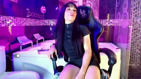 Small Hot19 online show from 27, 5, 2026
