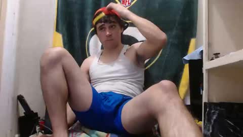 Snapshot of small_wood21 chatting on 31, 12, 2024 small wood21 online show from 31, 12, 2024