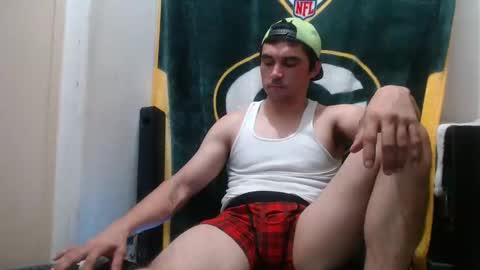 Snapshot of small_wood21 chatting on 1, 3, 2025 small wood21 online show from 1, 3, 2025