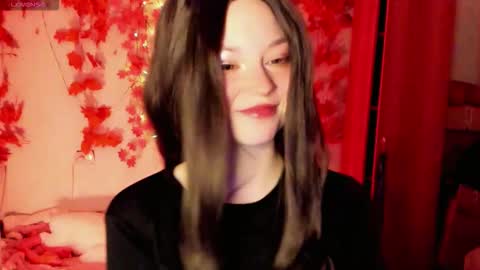 smallimpmeili online show from 5, 10, 2025