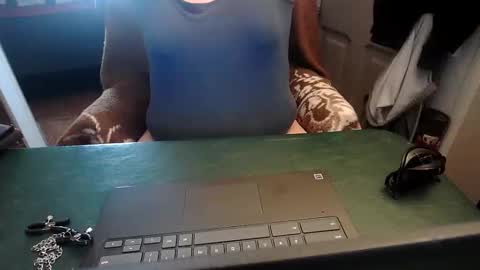 Snapshot of smalltowntrouble chatting on 21, 2, 2026 smalltowntrouble online show from 21, 2, 2026