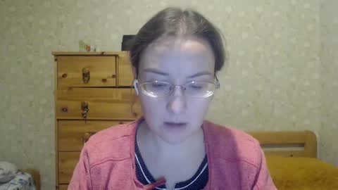Snapshot of smart_rose chatting on 10, 1, 2025 smart_rose online show from 10, 1, 2025