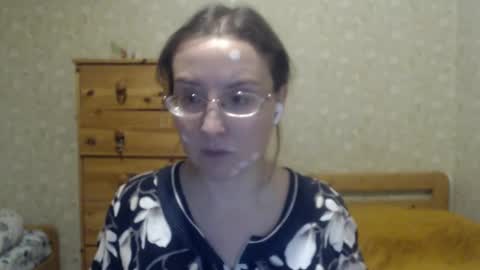 Snapshot of smart_rose chatting on 12, 1, 2025 smart_rose online show from 12, 1, 2025