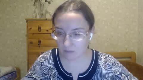 Snapshot of smart_rose chatting on 6, 2, 2025 smart_rose online show from 6, 2, 2025