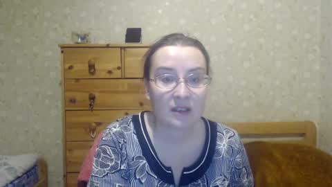 Snapshot of smart_rose chatting on 6, 2, 2025 smart_rose online show from 6, 2, 2025