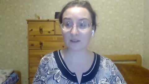 Snapshot of smart_rose chatting on 10, 2, 2025 smart_rose online show from 10, 2, 2025