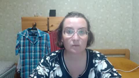 Snapshot of smart_rose chatting on 10, 9, 2025 smart_rose online show from 10, 9, 2025