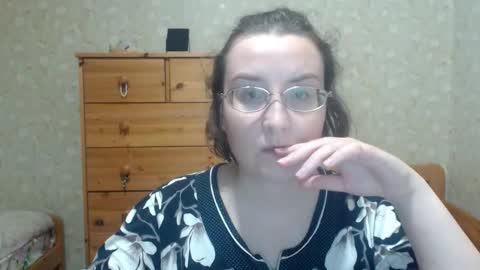 Snapshot of smart_rose chatting on 6, 10, 2025 smart_rose online show from 6, 10, 2025