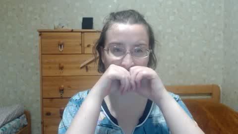 Snapshot of smart_rose chatting on 11, 10, 2025 smart_rose online show from 11, 10, 2025