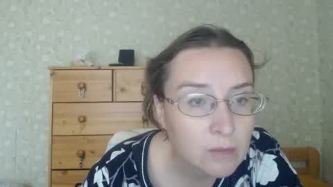 Snapshot of smart_rose chatting on 27, 6, 2026 smart_rose online show from 27, 6, 2026