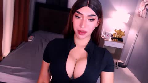 smasherqueen online show from 9, 4, 2026