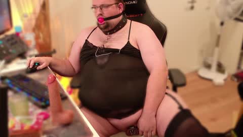 Sissybear online show from 5, 2, 2025