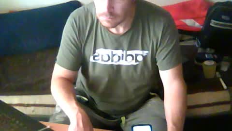 Snapshot of smi35 chatting on 20, 7, 2026 smi35 online show from 20, 7, 2026