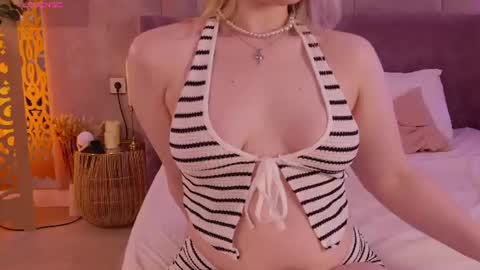 Mia online show from 8, 7, 2026