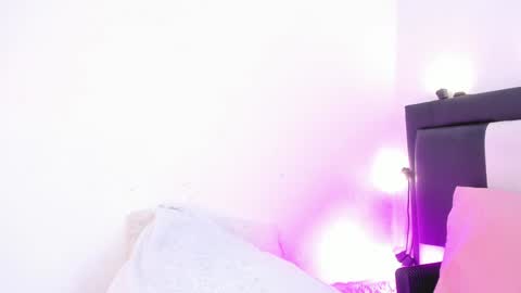      online show from 22, 12, 2024