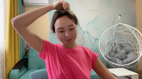 Snapshot of smiling_riddle chatting on 29, 11, 2025 smiling_riddle online show from 29, 11, 2025