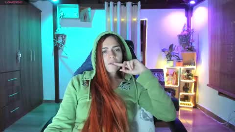 Snapshot of smilingsalor chatting on 3, 2, 2025 SmilingSalor online show from 3, 2, 2025