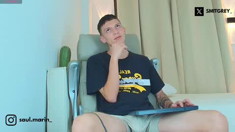 Snapshot of smitgrey chatting on 31, 10, 2025 SMIT online show from 31, 10, 2025