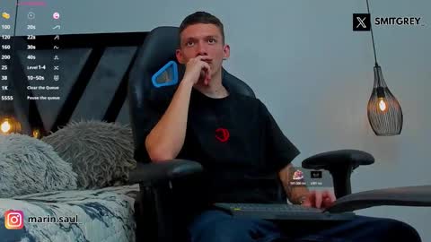 Snapshot of smitgrey chatting on 4, 12, 2025 SMIT online show from 4, 12, 2025